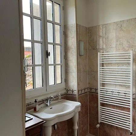 Chateau De Lahitte *