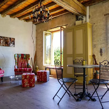 Bed & Breakfast Chateau De Lahitte Vergoignan