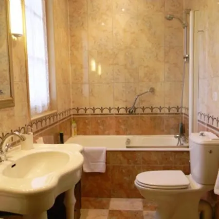 B&B Chateau De Lahitte