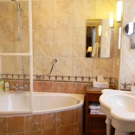 Bed & Breakfast Chateau De Lahitte *