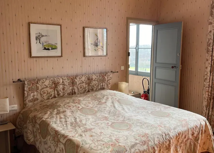 Chateau De Lahitte *