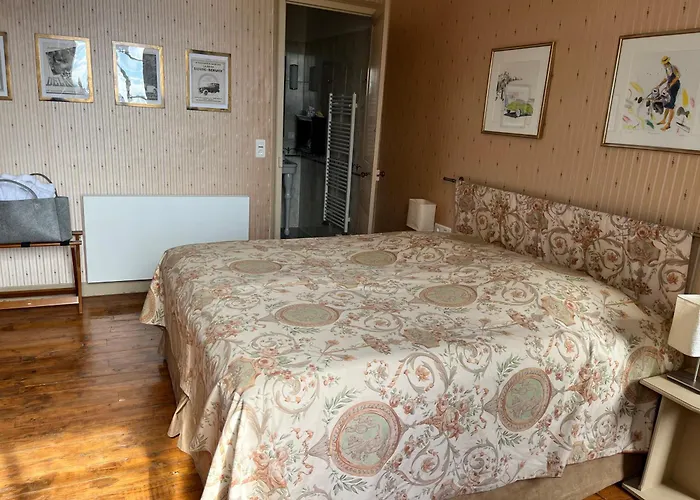 Bed & Breakfast Chateau De Lahitte *