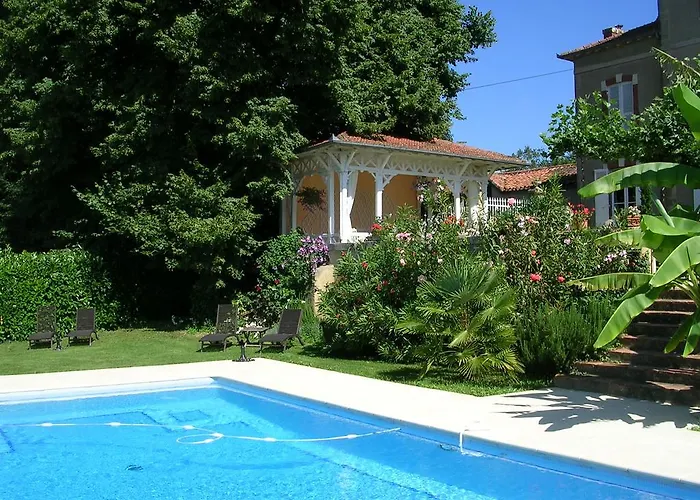 Bed & Breakfast Chateau De Lahitte Vergoignan