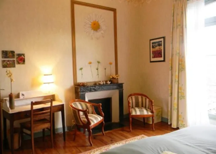 Chateau De Lahitte *