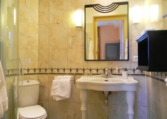 Nocleg ze śniadaniem Chateau De Lahitte Vergoignan