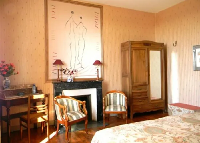 Bed & Breakfast Chateau De Lahitte